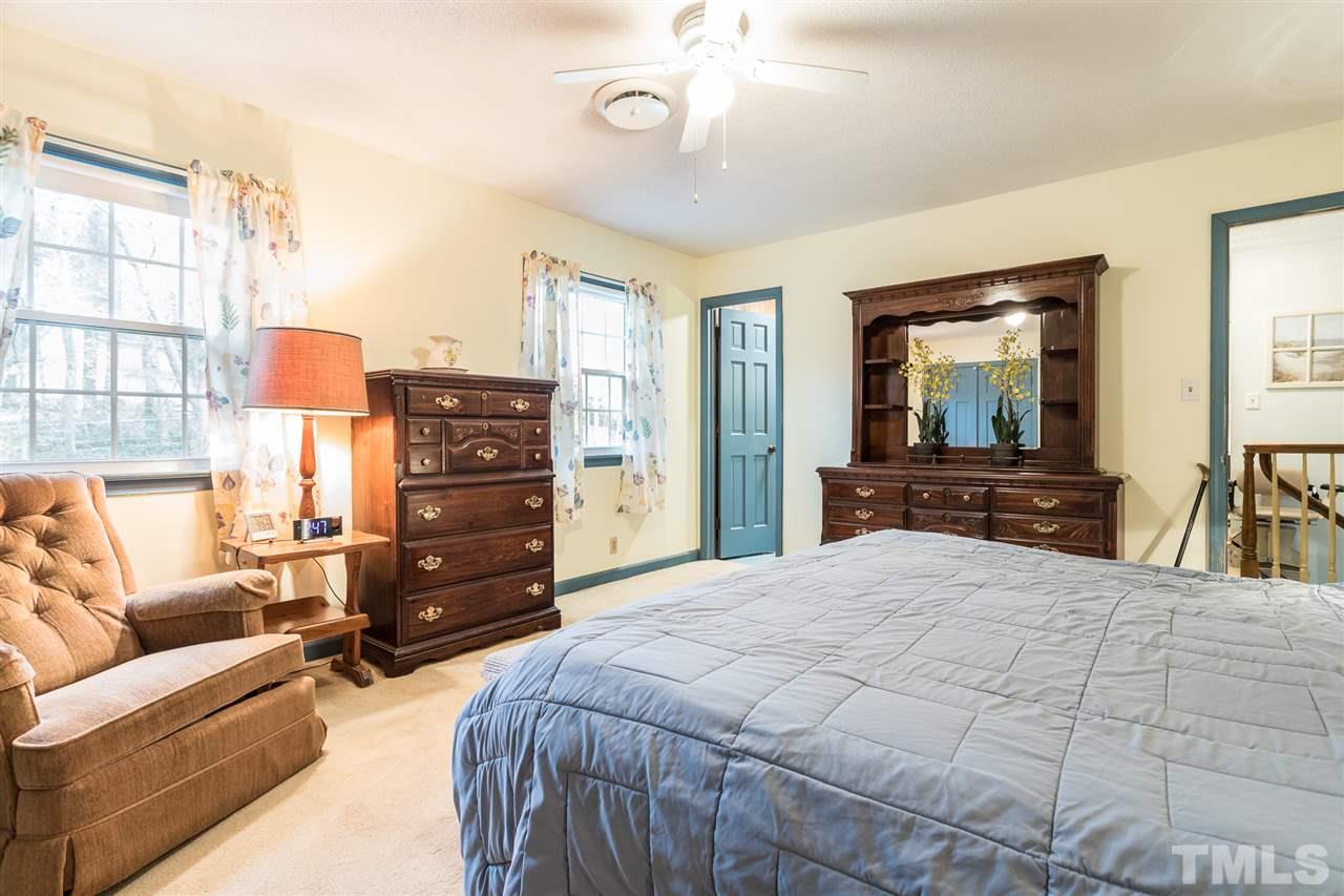 4313 Oak Park Road Raleigh, NC 27612 - Photo 18 of 30
