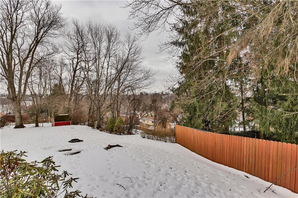 2 Hallmark Drive Pittsburgh, PA 15235 - Photo 5 of 32 Plenty of Room for Outdoor Activities, Pets, Gardening and More.