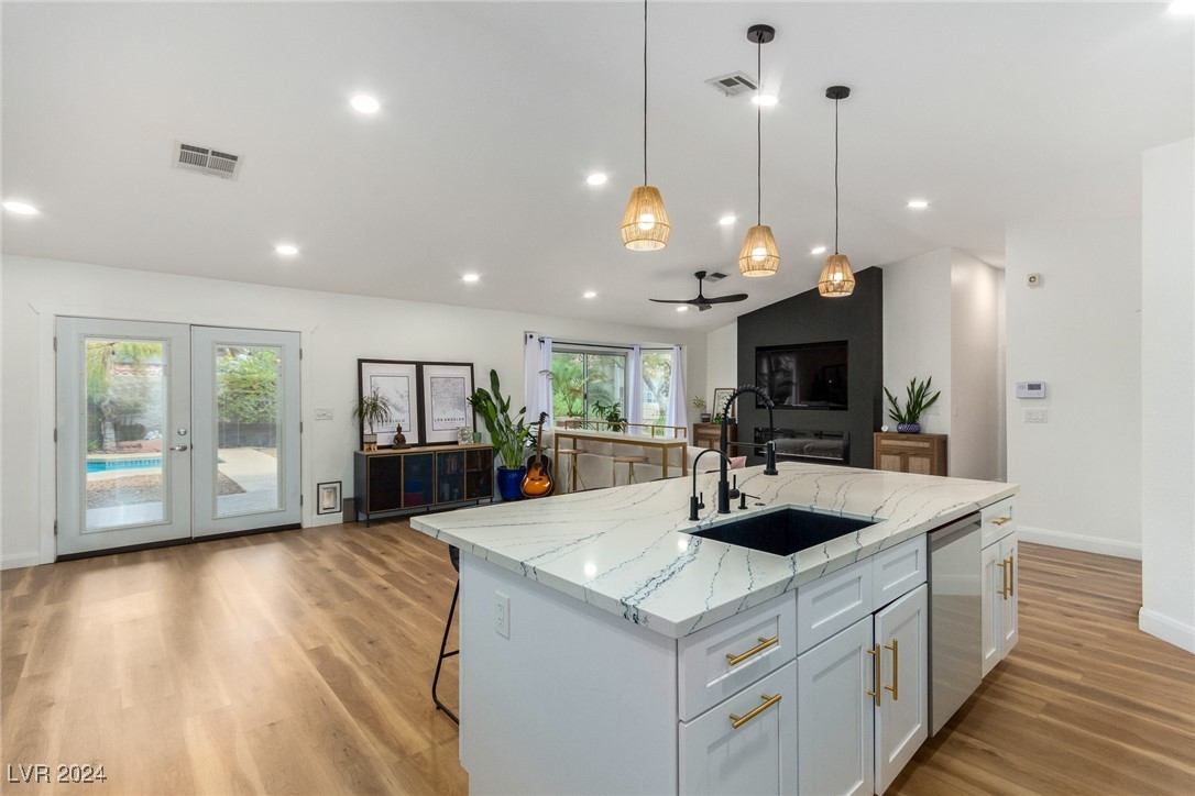 130 Weatherstone Drive Henderson, NV 89074 - Photo 11 of 34