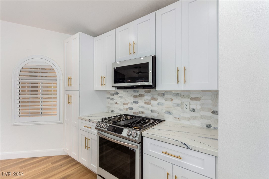 130 Weatherstone Drive Henderson, NV 89074 - Photo 12 of 34