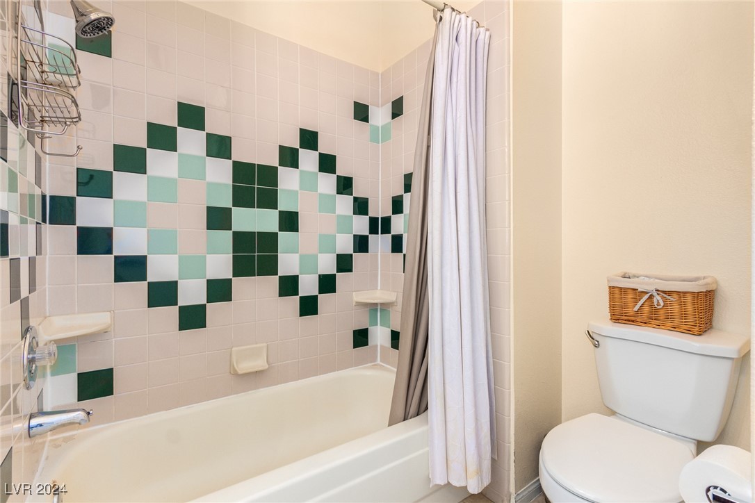 130 Weatherstone Drive Henderson, NV 89074 - Photo 25 of 34
