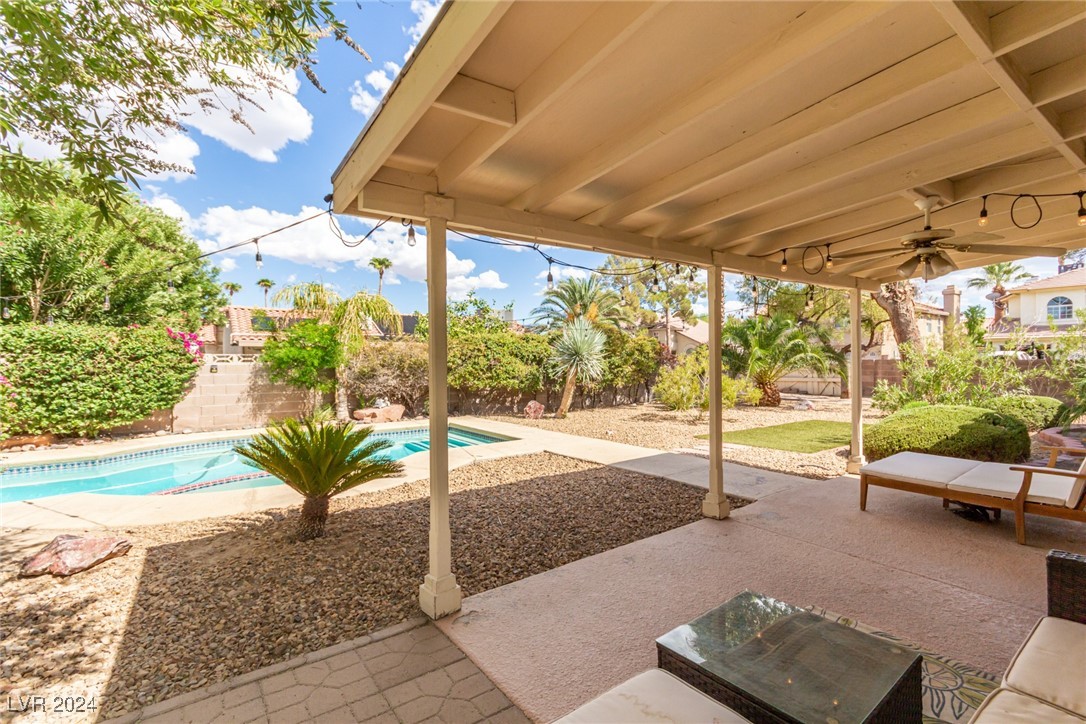 130 Weatherstone Drive Henderson, NV 89074 - Photo 27 of 34
