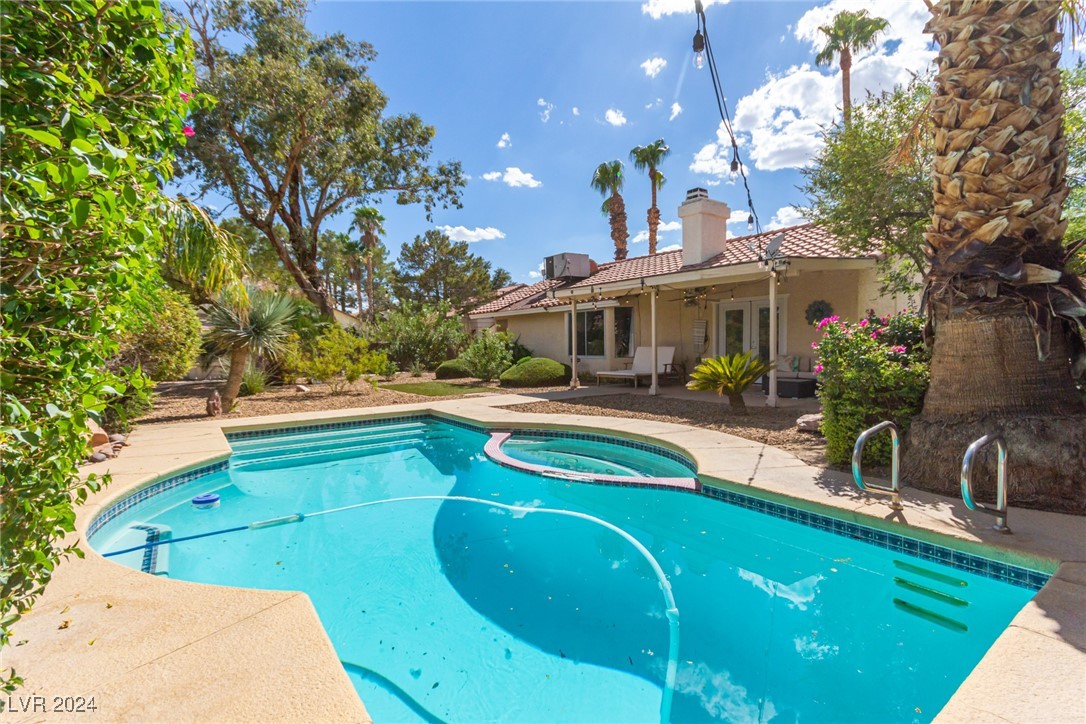 130 Weatherstone Drive Henderson, NV 89074 - Photo 31 of 34