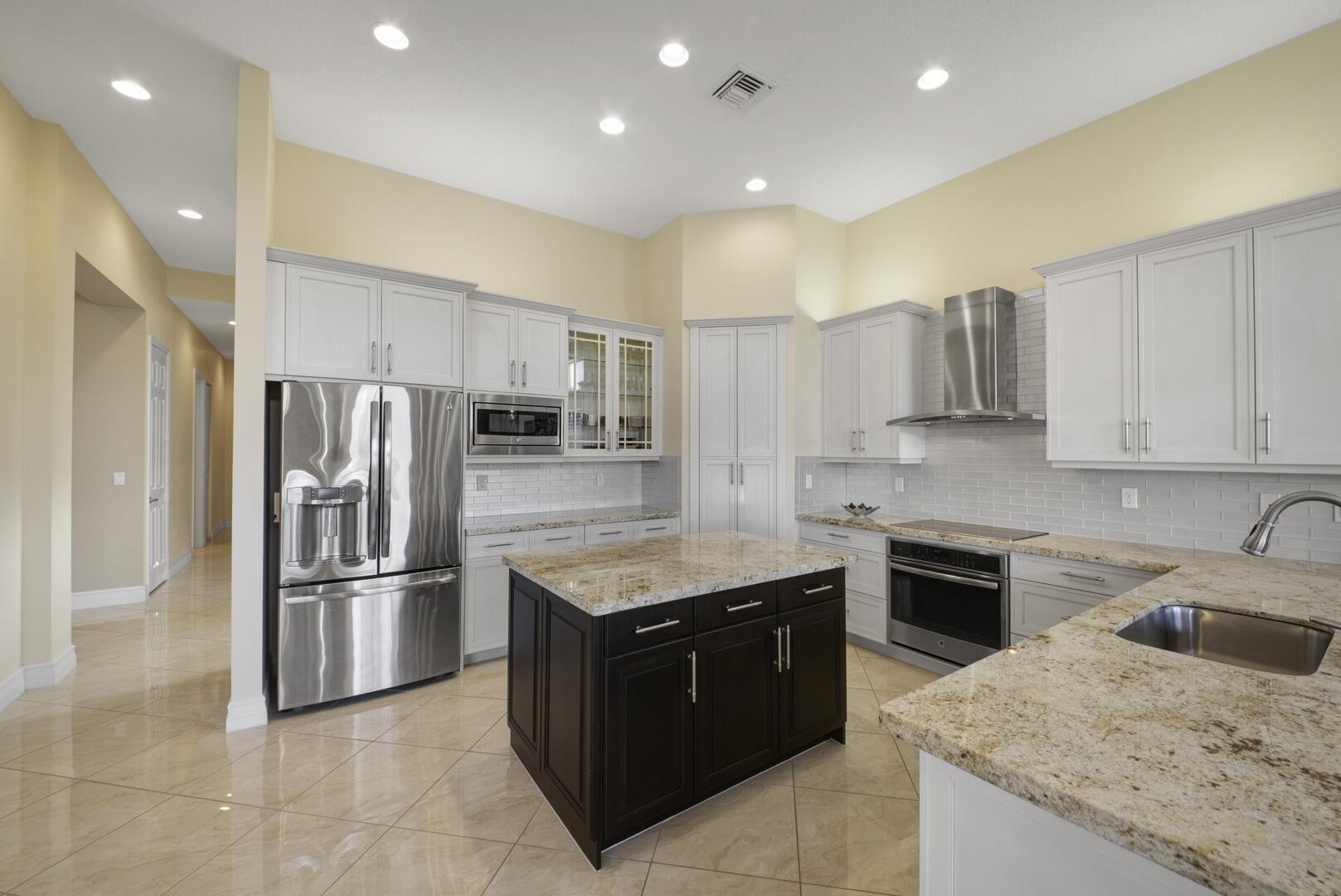 8289 Razorback Court Boynton Beach, FL 33473 - Photo 8 of 51 Dream Kitchen
