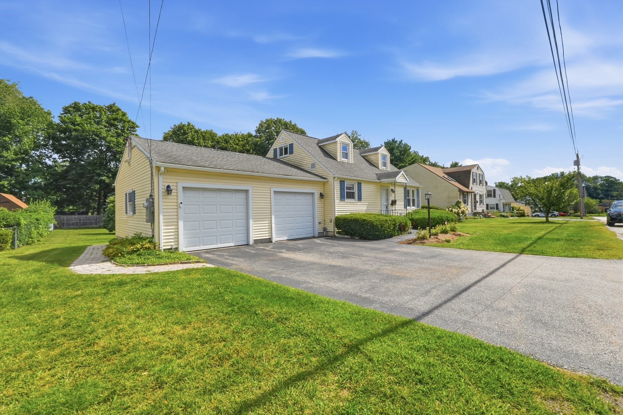 12 Waterman Road Auburn, MA 01501 - Photo 3 of 24 Gallery Image 3