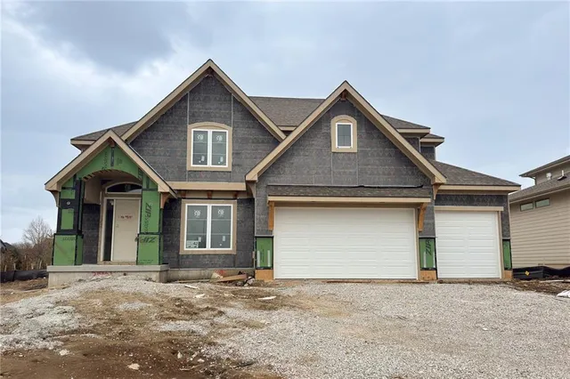 $749,835 | 21901 West 99th Terrace, Lenexa, KS 66220