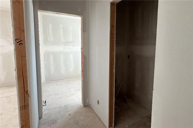 $749,835 | 21901 West 99th Terrace, Lenexa, KS 66220