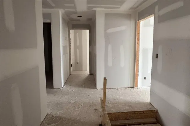 $749,835 | 21901 West 99th Terrace, Lenexa, KS 66220