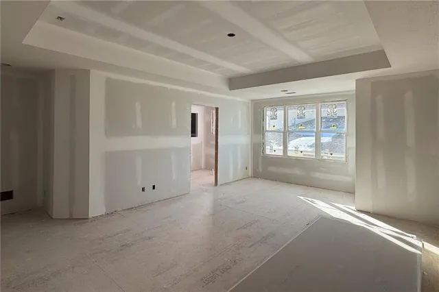 $749,835 | 21901 West 99th Terrace, Lenexa, KS 66220