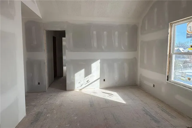 $749,835 | 21901 West 99th Terrace, Lenexa, KS 66220