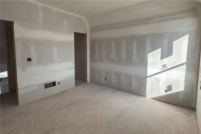 $749,835 | 21901 West 99th Terrace, Lenexa, KS 66220