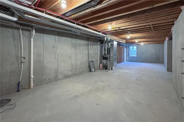 $749,835 | 21901 West 99th Terrace, Lenexa, KS 66220