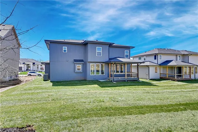 $749,835 | 21901 West 99th Terrace, Lenexa, KS 66220