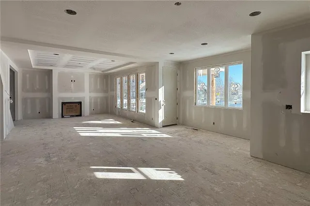 $749,835 | 21901 West 99th Terrace, Lenexa, KS 66220