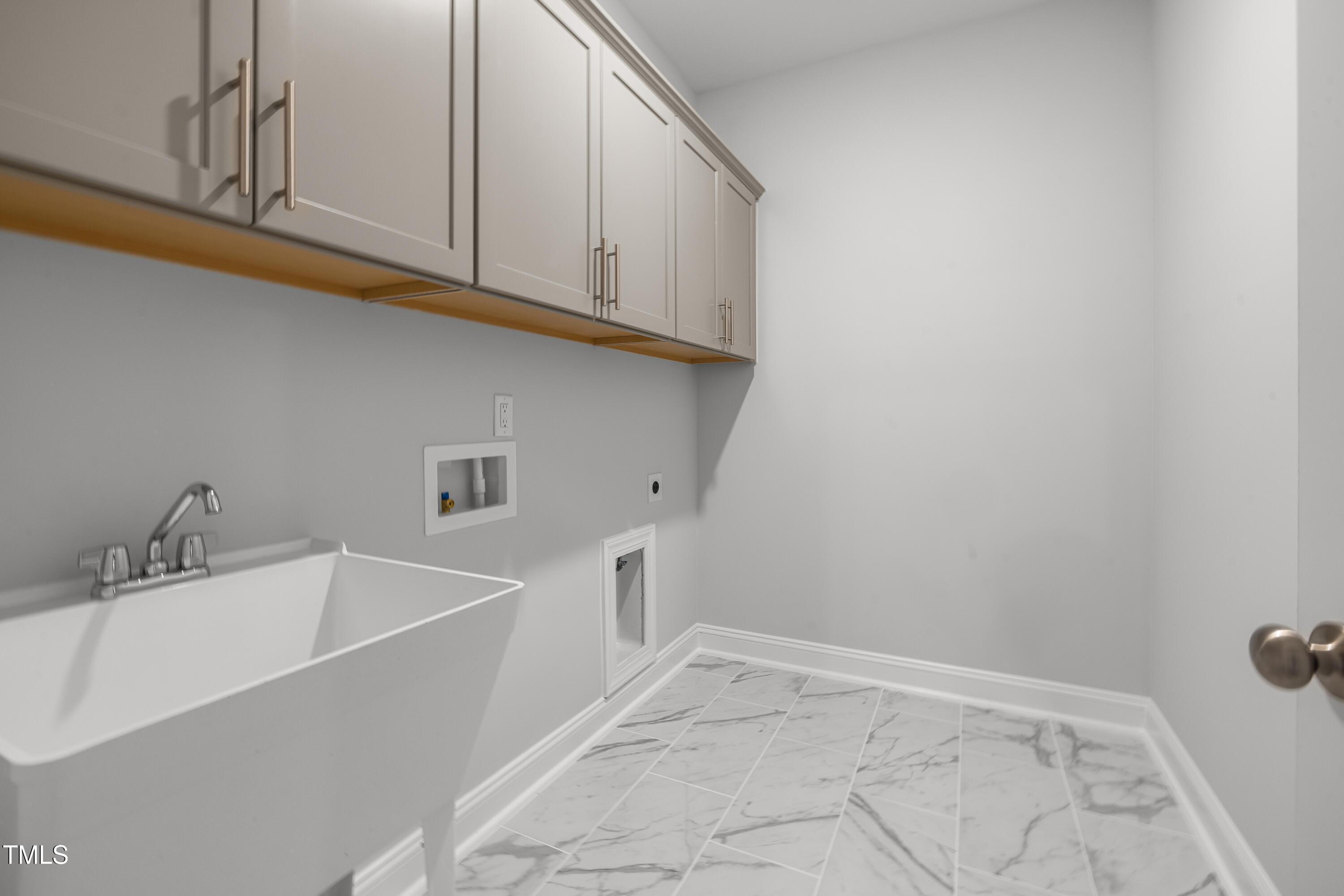 2005 Mavin Place Durham, NC 27703 - Photo 19 of 26 a view of a kitchen