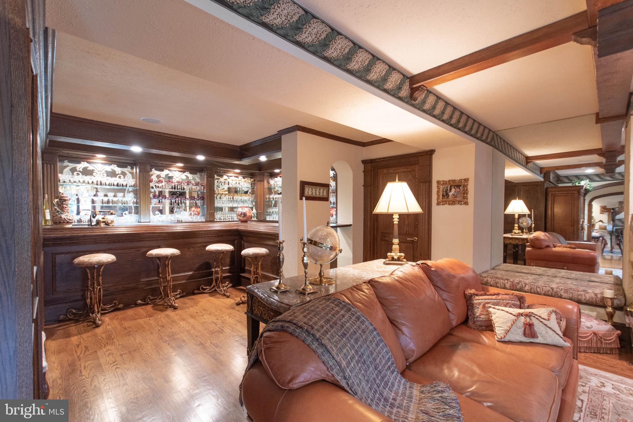 1170 Mill Rd Circle Rydal, PA 19046 - Photo 11 of 74
