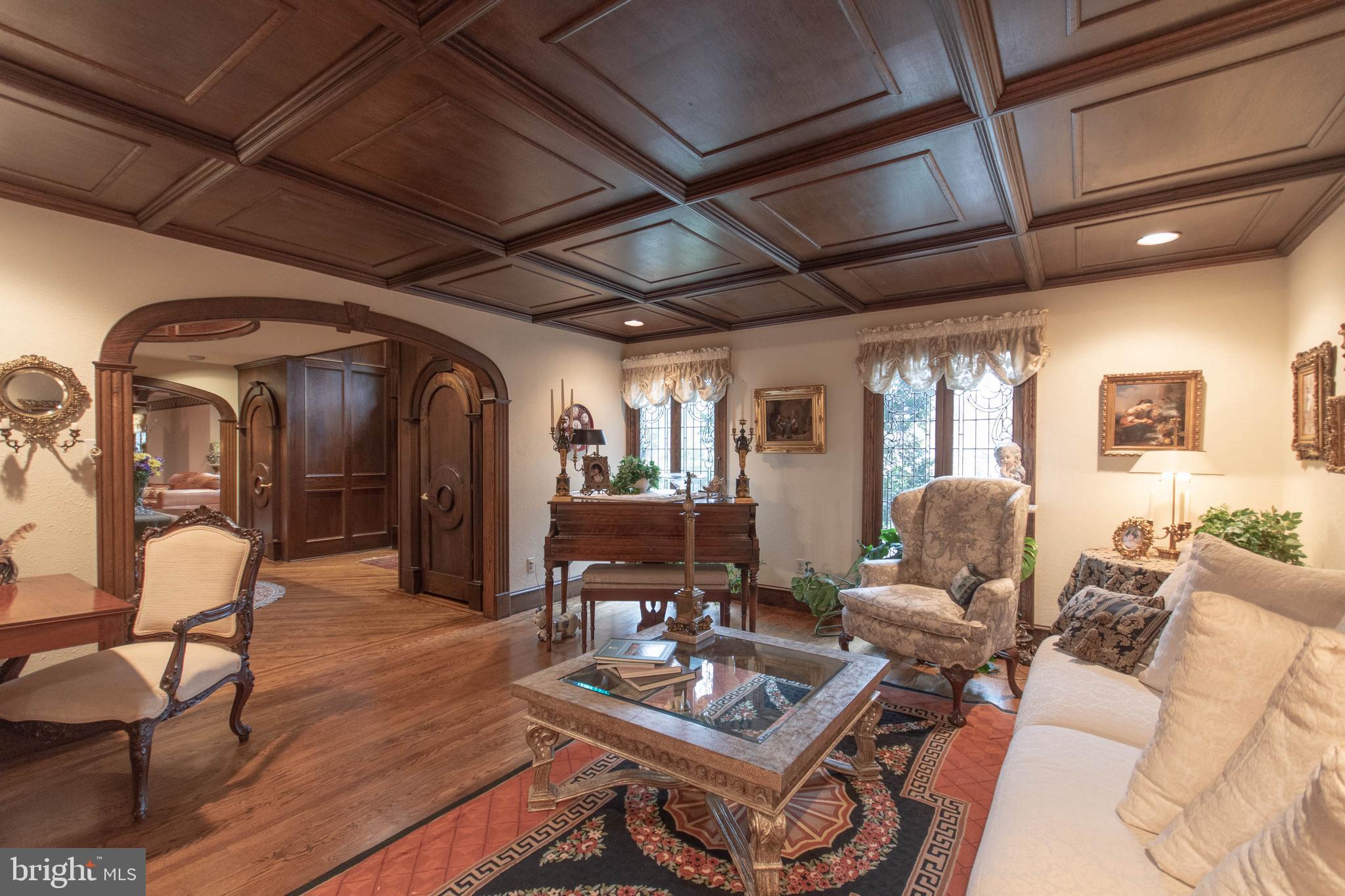 1170 Mill Rd Circle Rydal, PA 19046 - Photo 13 of 74