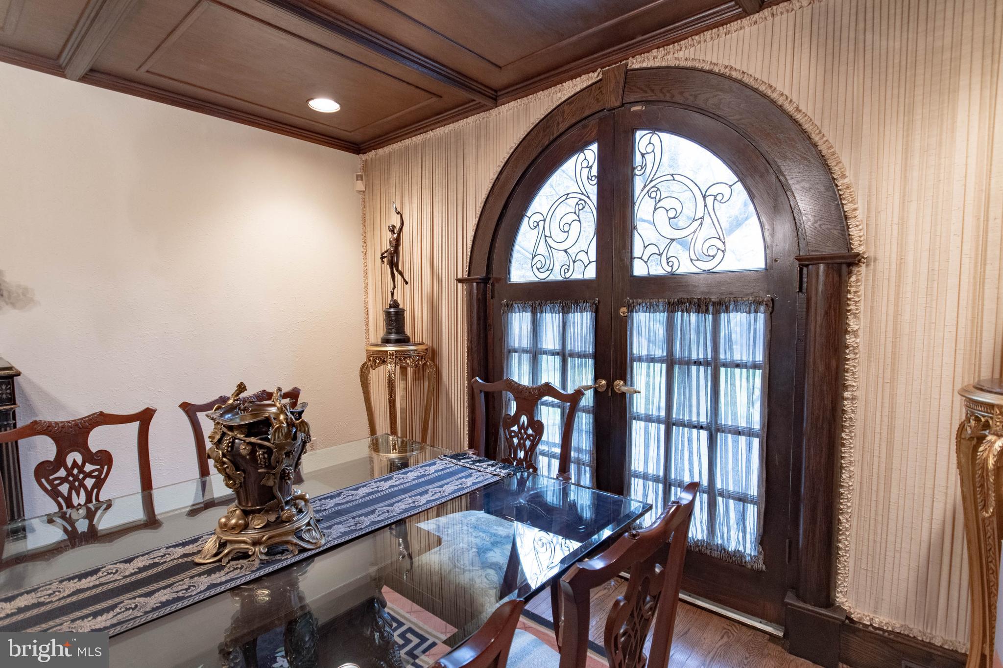 1170 Mill Rd Circle Rydal, PA 19046 - Photo 16 of 74
