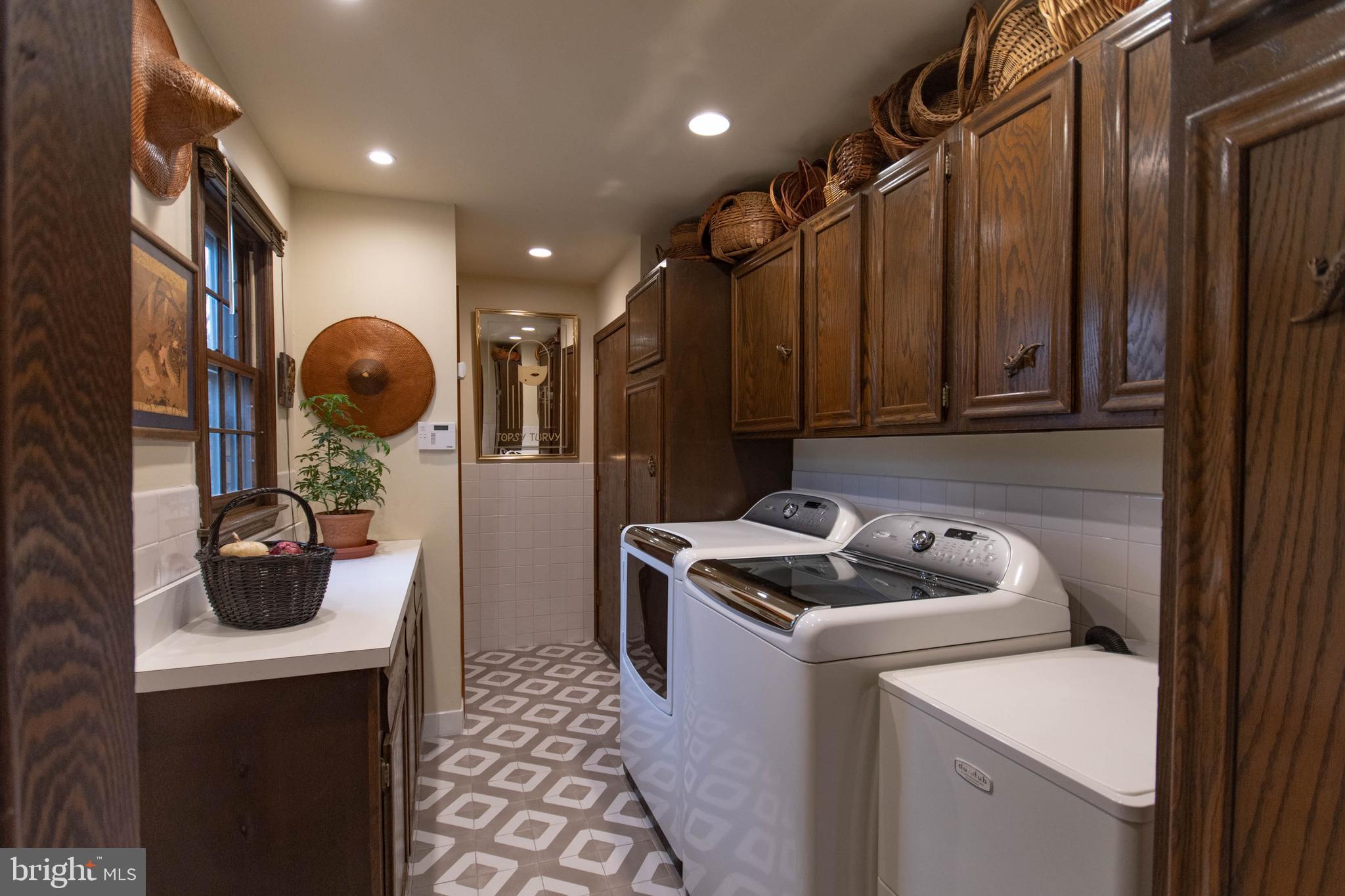 1170 Mill Rd Circle Rydal, PA 19046 - Photo 24 of 74