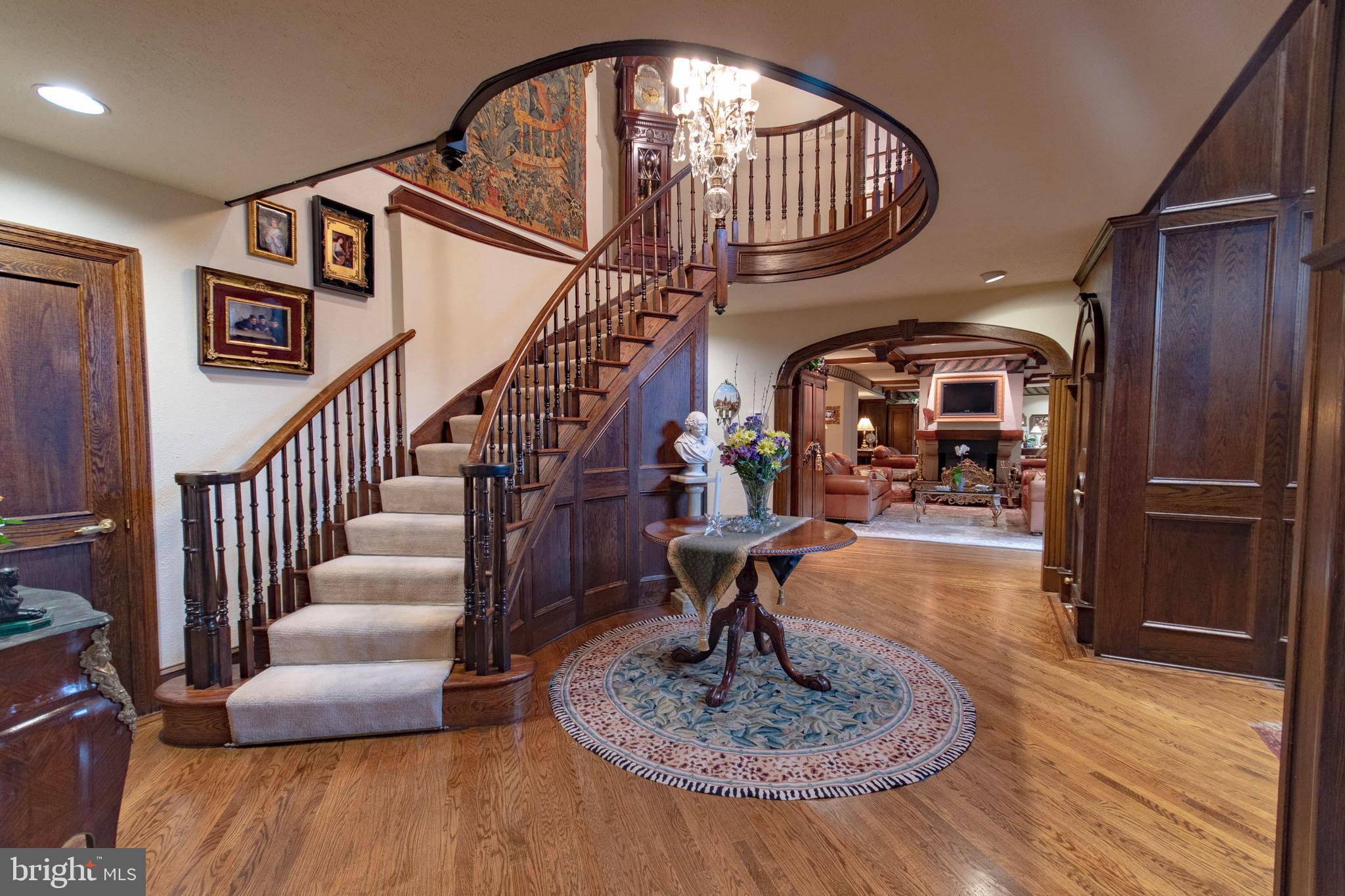 1170 Mill Rd Circle Rydal, PA 19046 - Photo 5 of 74
