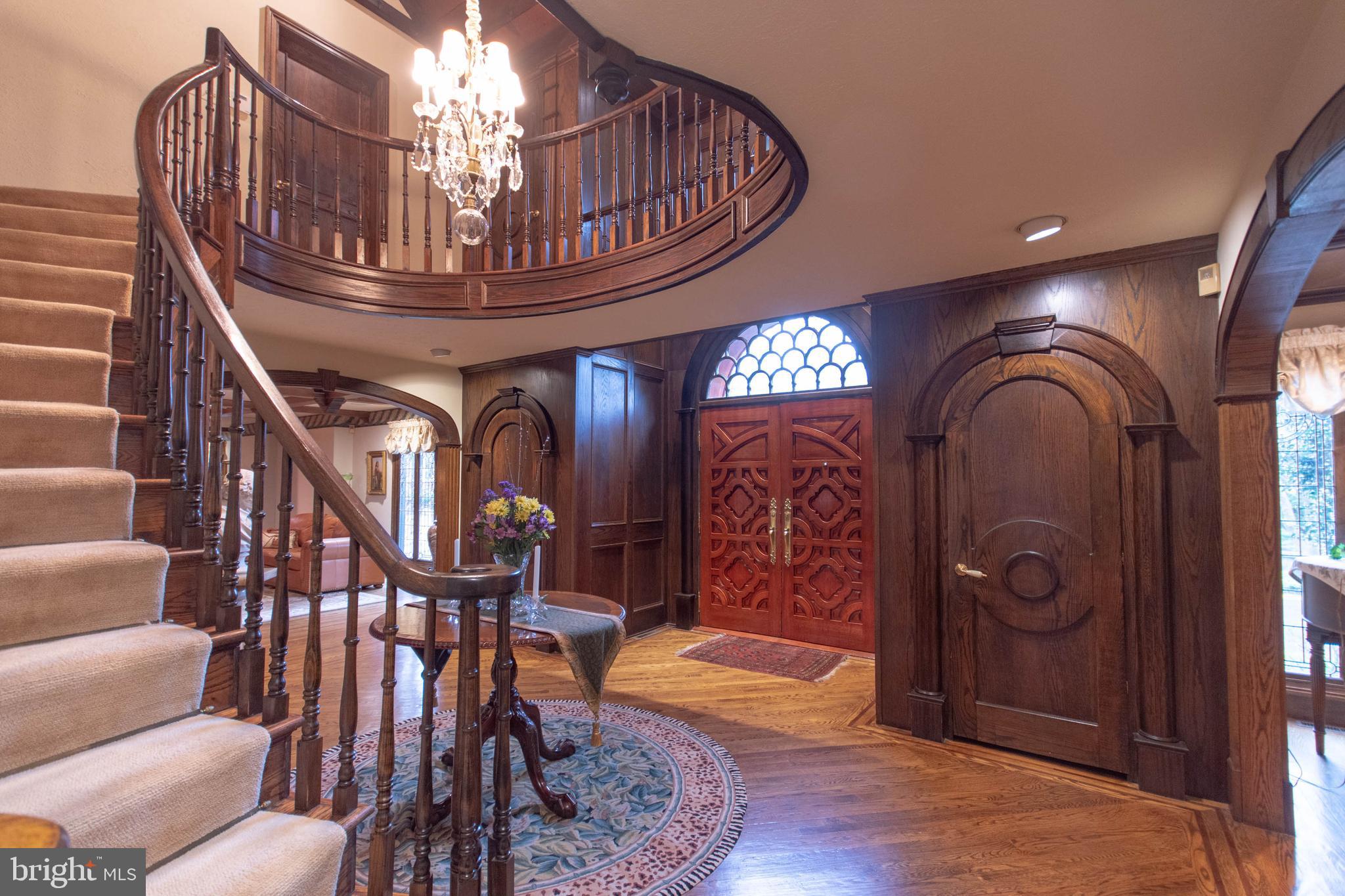 1170 Mill Rd Circle Rydal, PA 19046 - Photo 6 of 74