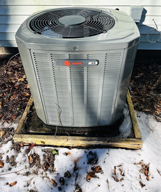 214-216 River Road East Berlin, MA 01503 - Photo 15 of 16 a close up of a sink