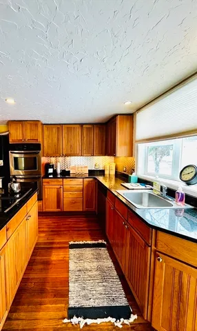 $799,000 | 214-216 River Road East, Berlin, MA 01503