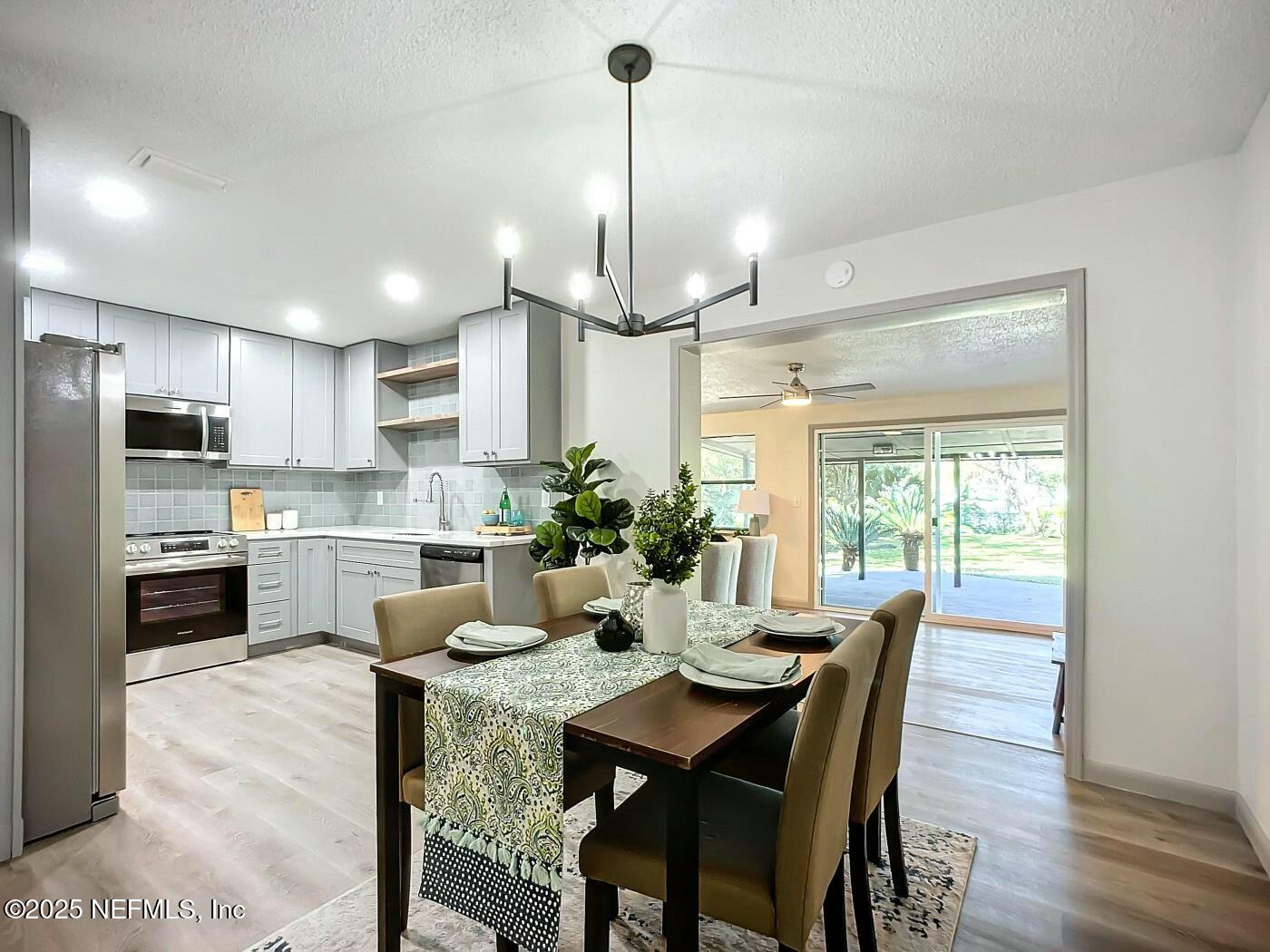 7446 Spinola Road Jacksonville, FL 32217 - Photo 3 of 24 tempImagevoJEyB