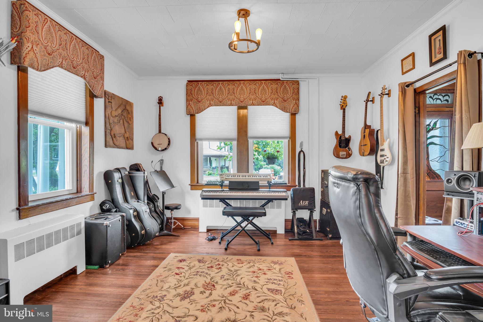 Music Room / Den with pocket doors