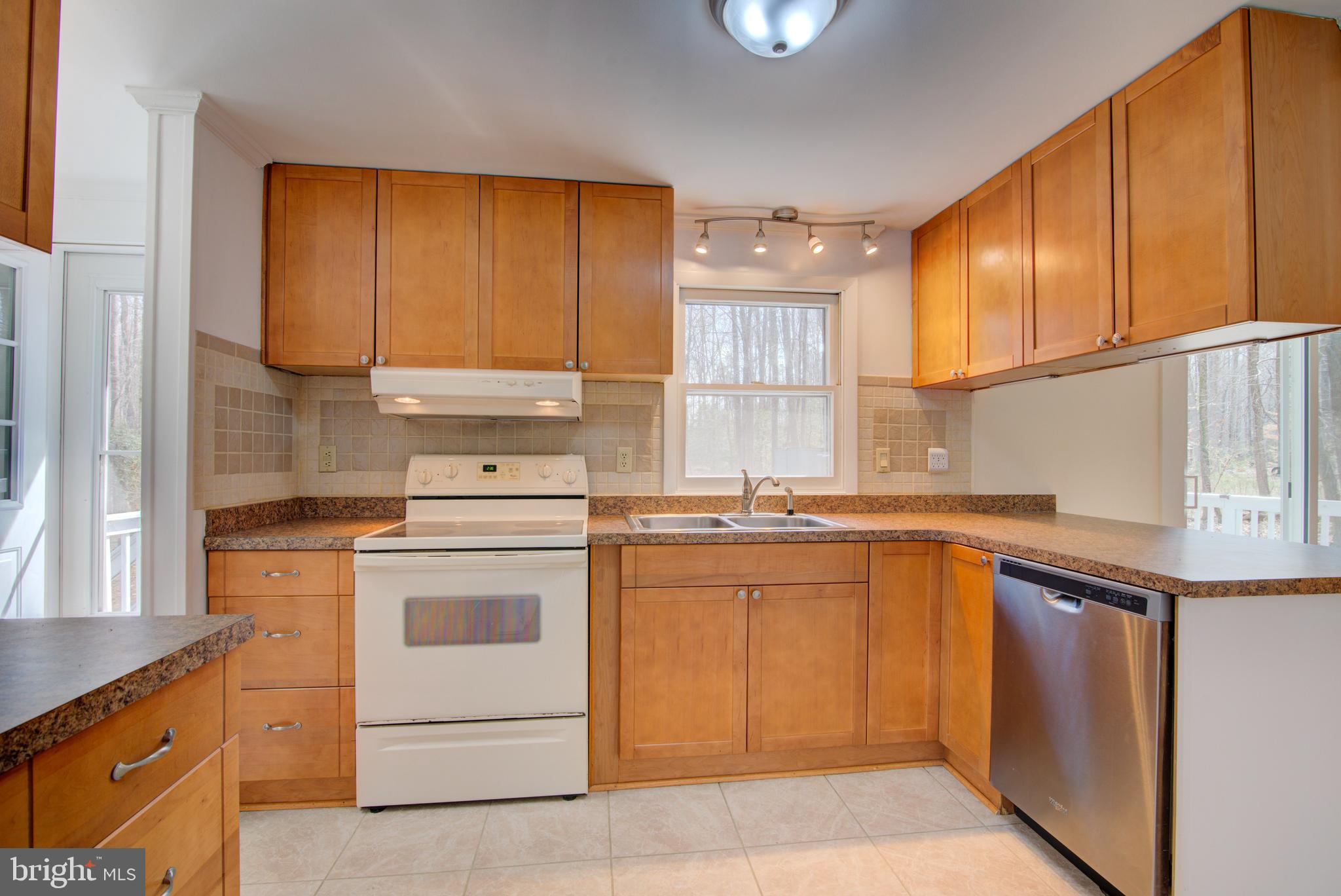 14288 Round Hill Road King George, VA 22485 - Photo 25 of 48