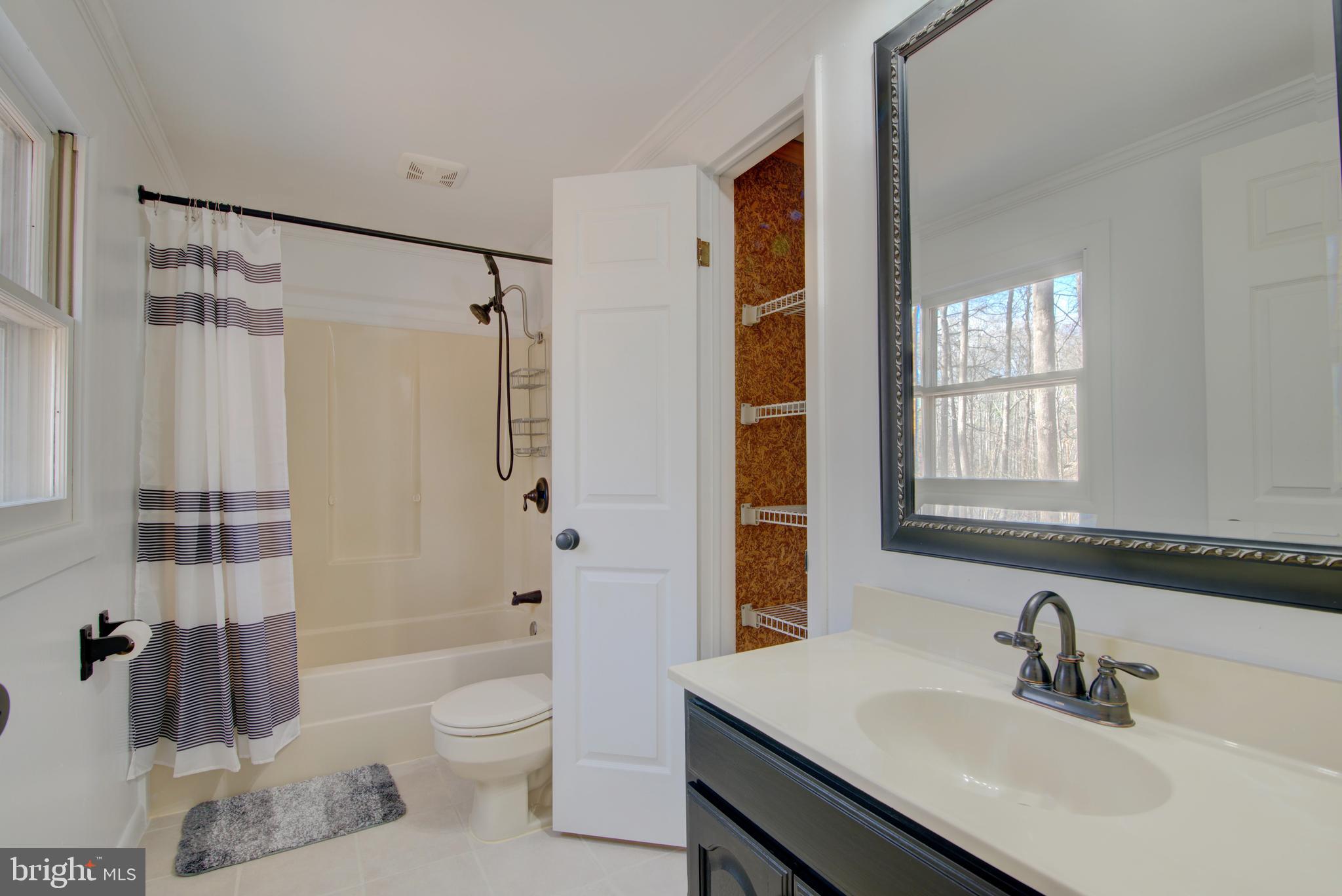 14288 Round Hill Road King George, VA 22485 - Photo 35 of 48