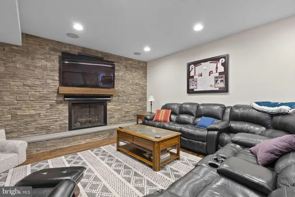 $925,000 | 1 Bergan Court, Marlton, NJ 08053