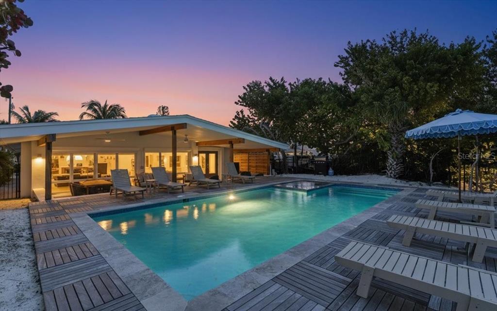 102 Tuna Street Anna Maria, FL 34216 - Photo 4 of 73