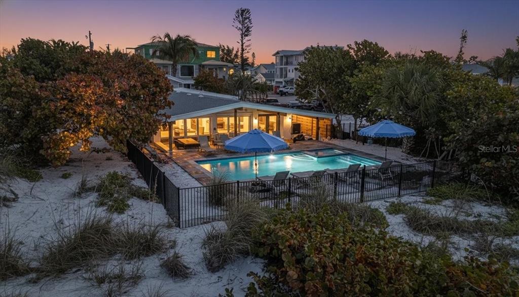 102 Tuna Street Anna Maria, FL 34216 - Photo 5 of 73