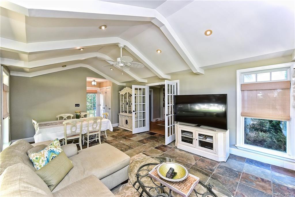 5911 Creola Road Charlotte, NC 28270 - Photo 12 of 24 Gallery Image 12