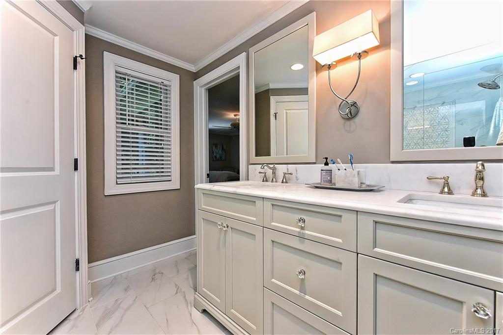 5911 Creola Road Charlotte, NC 28270 - Photo 16 of 24 Gallery Image 16