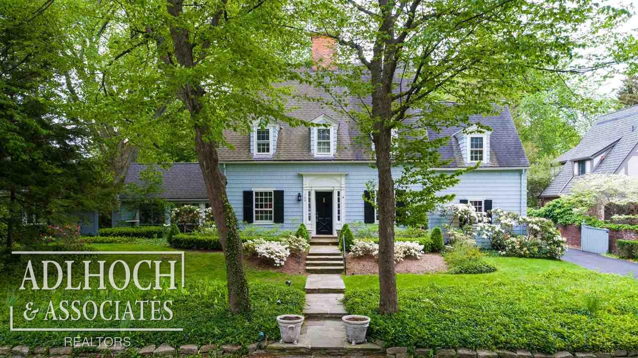 165 Cloverly Road Grosse Pointe Farms, MI 48236 - Photo 1 of 24