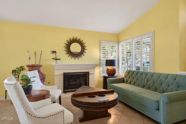 $829,000 | 207 Camino Leon, Camarillo, CA 93012