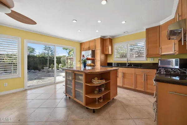 $829,000 | 207 Camino Leon, Camarillo, CA 93012