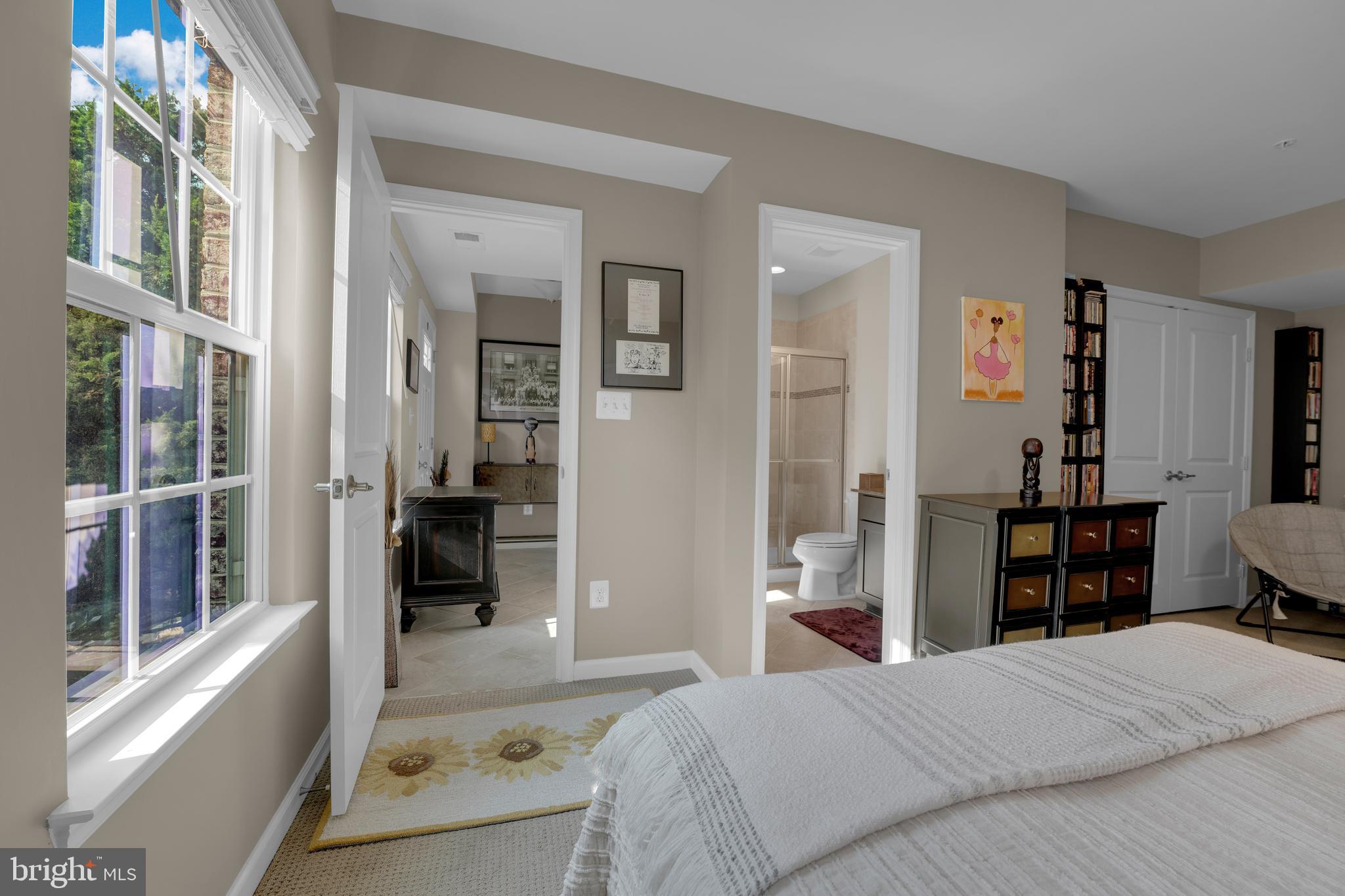 2466 Baldwin Crescent Northeast Washington, DC 20018 - Photo 10 of 58