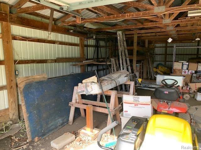 3227 Atlas Road Davison, MI 48423 - Photo 36 of 43 Barn 2,3.jpg