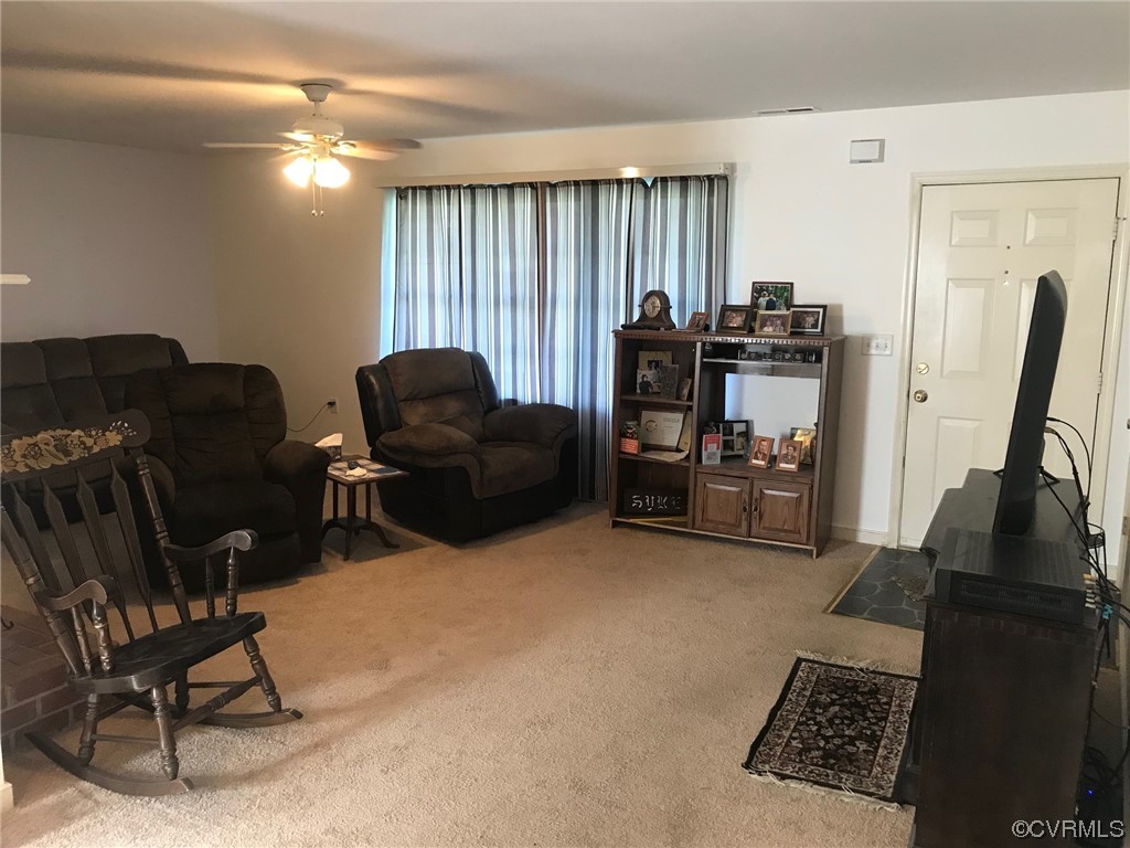 17052 Hunting Quarter Road Waverly, VA 23890 - Photo 14 of 48 Gallery Image 14