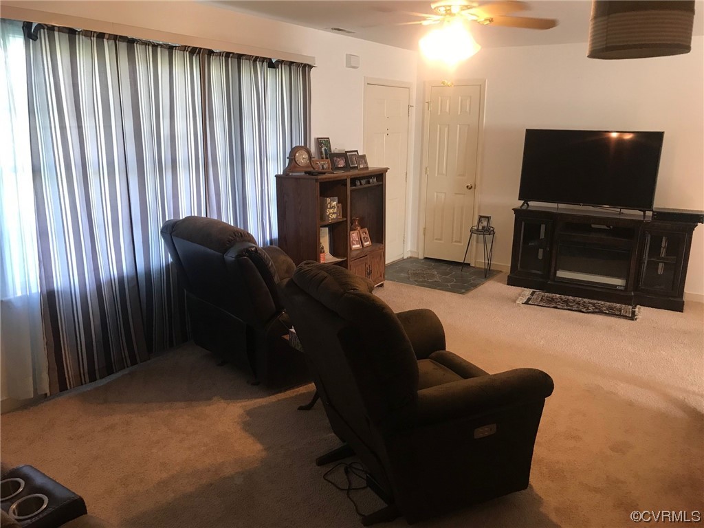 17052 Hunting Quarter Road Waverly, VA 23890 - Photo 18 of 48 Gallery Image 18
