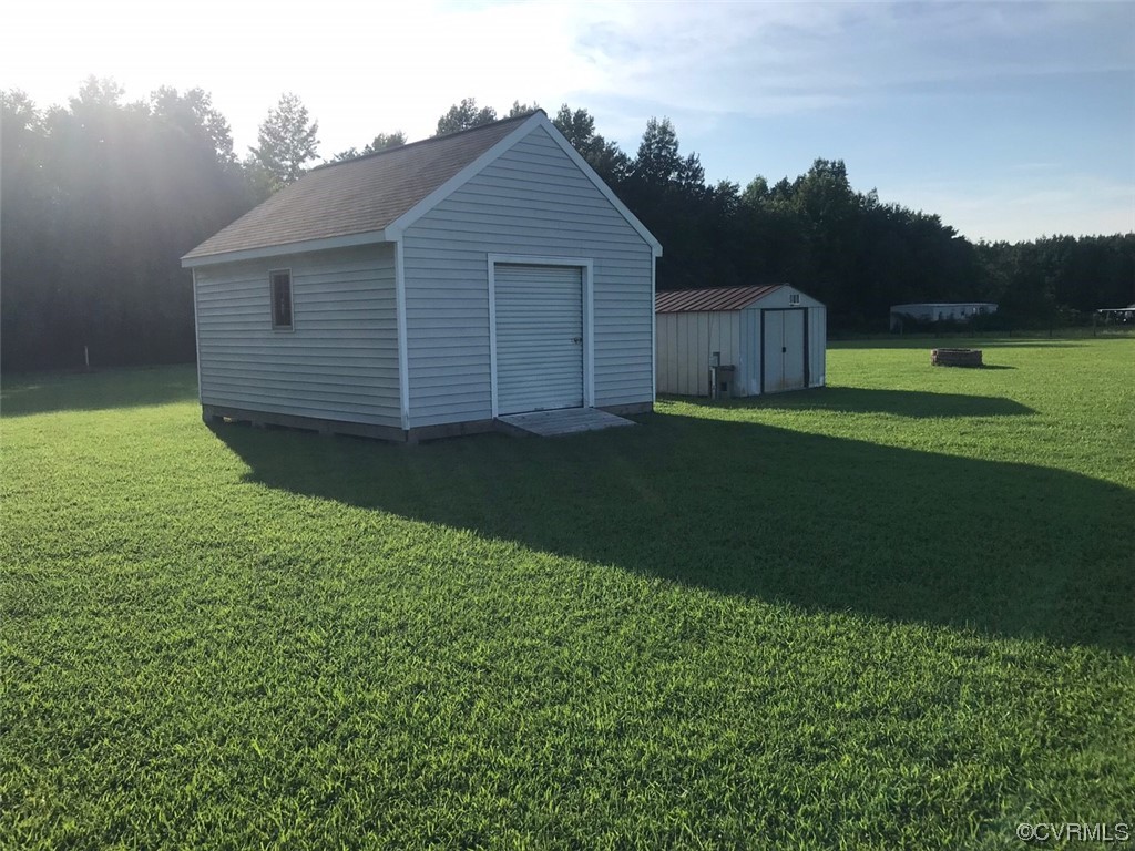 17052 Hunting Quarter Road Waverly, VA 23890 - Photo 39 of 48 Gallery Image 39