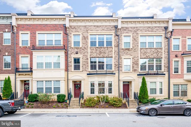$750,000 | 705 Quayside Court, Unit 94, National Harbor, MD 20745