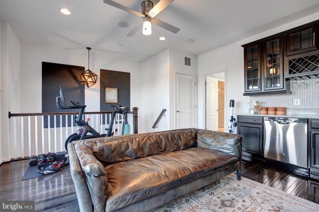 $750,000 | 705 Quayside Court, Unit 94, National Harbor, MD 20745