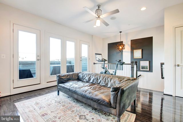 $750,000 | 705 Quayside Court, Unit 94, National Harbor, MD 20745