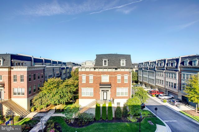 $750,000 | 705 Quayside Court, Unit 94, National Harbor, MD 20745