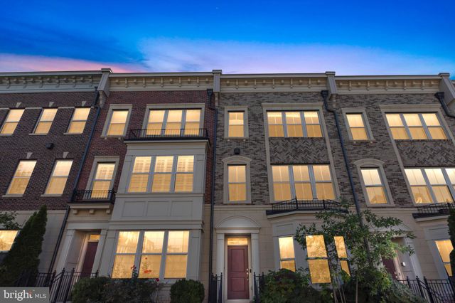 $750,000 | 705 Quayside Court, Unit 94, National Harbor, MD 20745