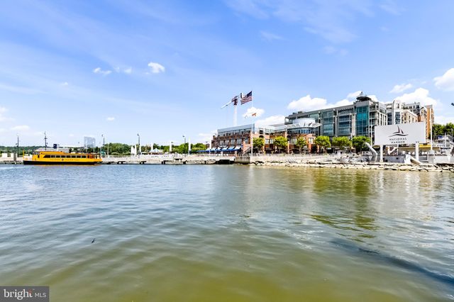 $750,000 | 705 Quayside Court, Unit 94, National Harbor, MD 20745
